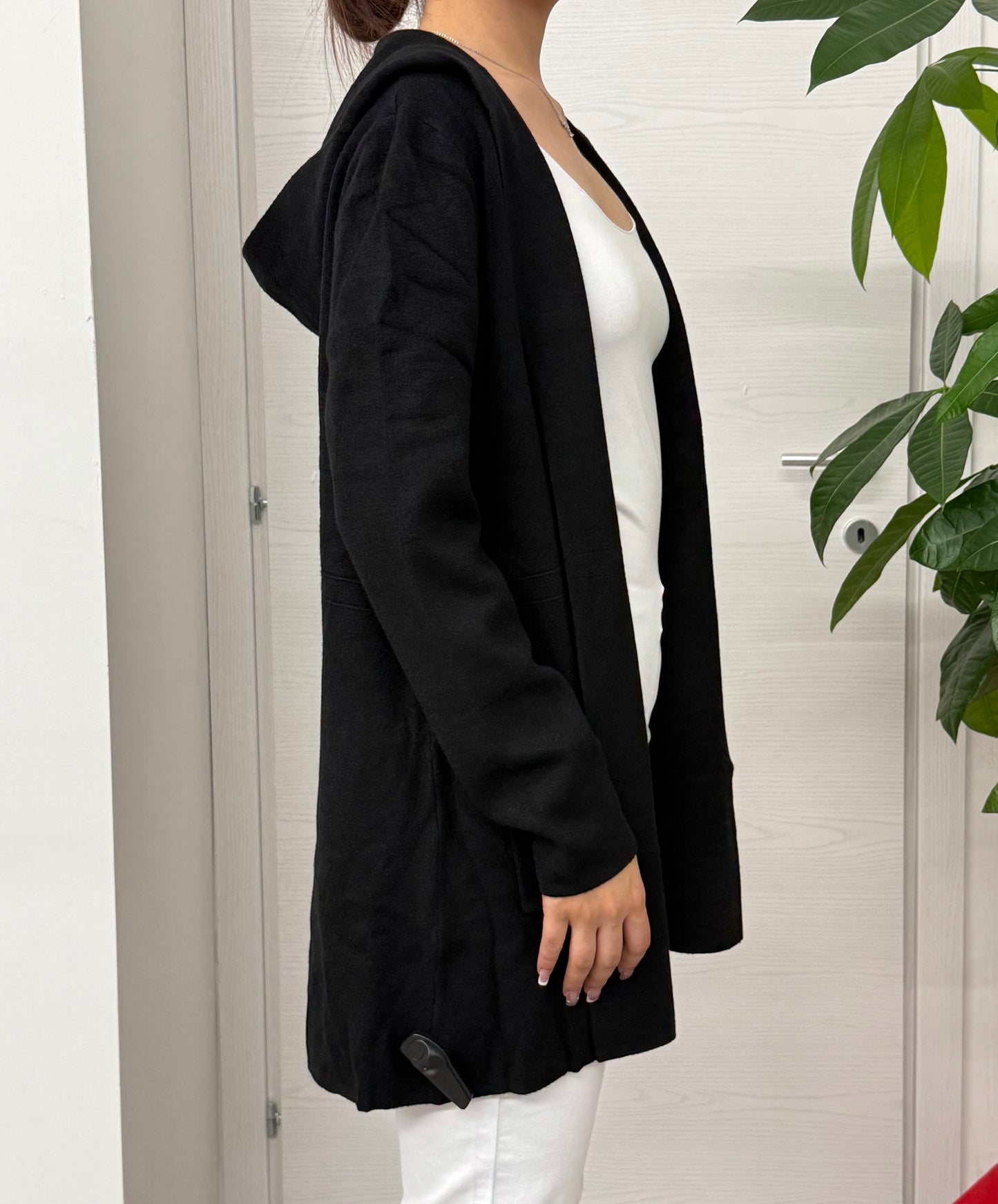 Cardigan maniche lunghe con cappuccio