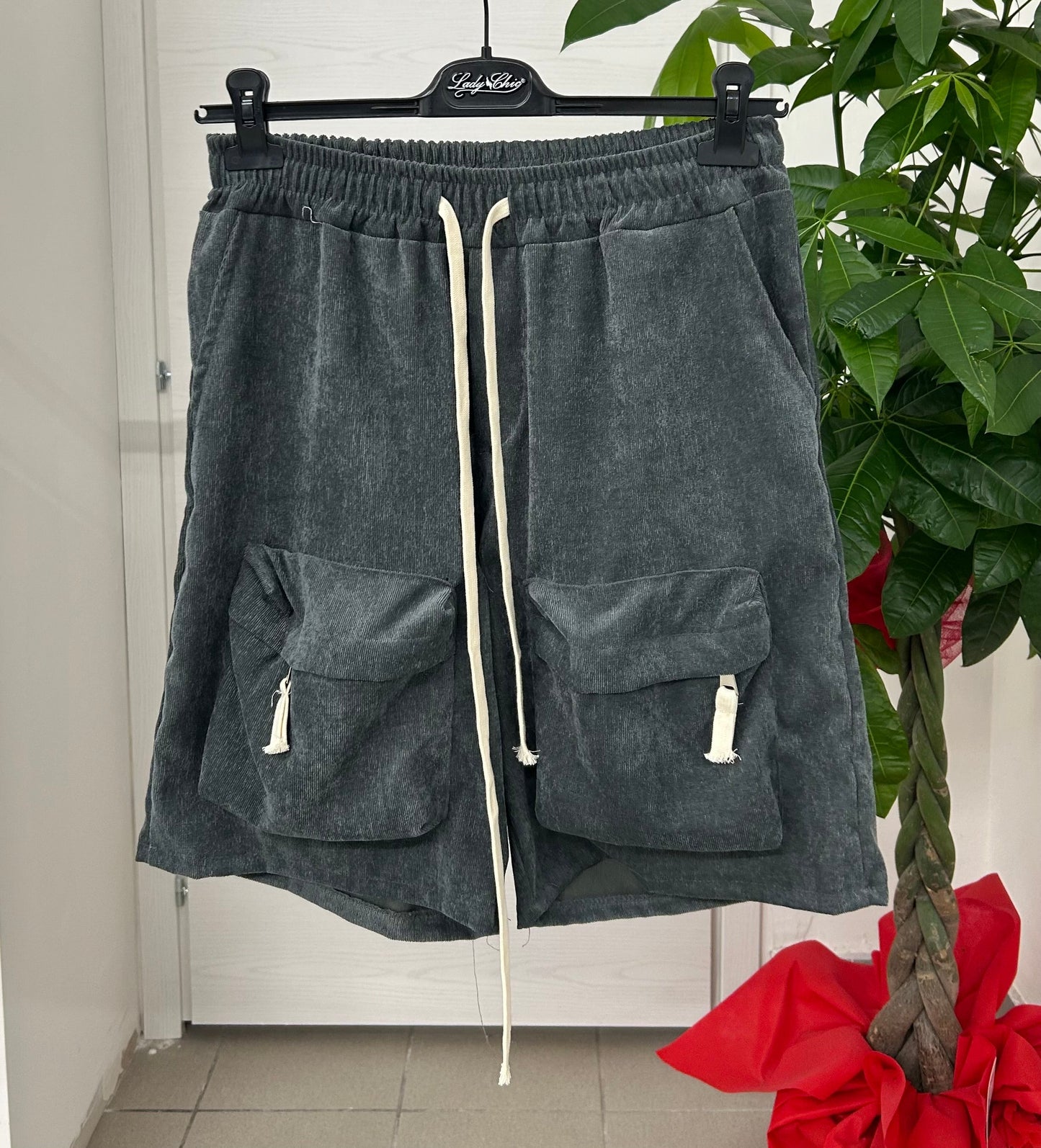 Pantaloncini cargo effetto ciniglia FGD MODA