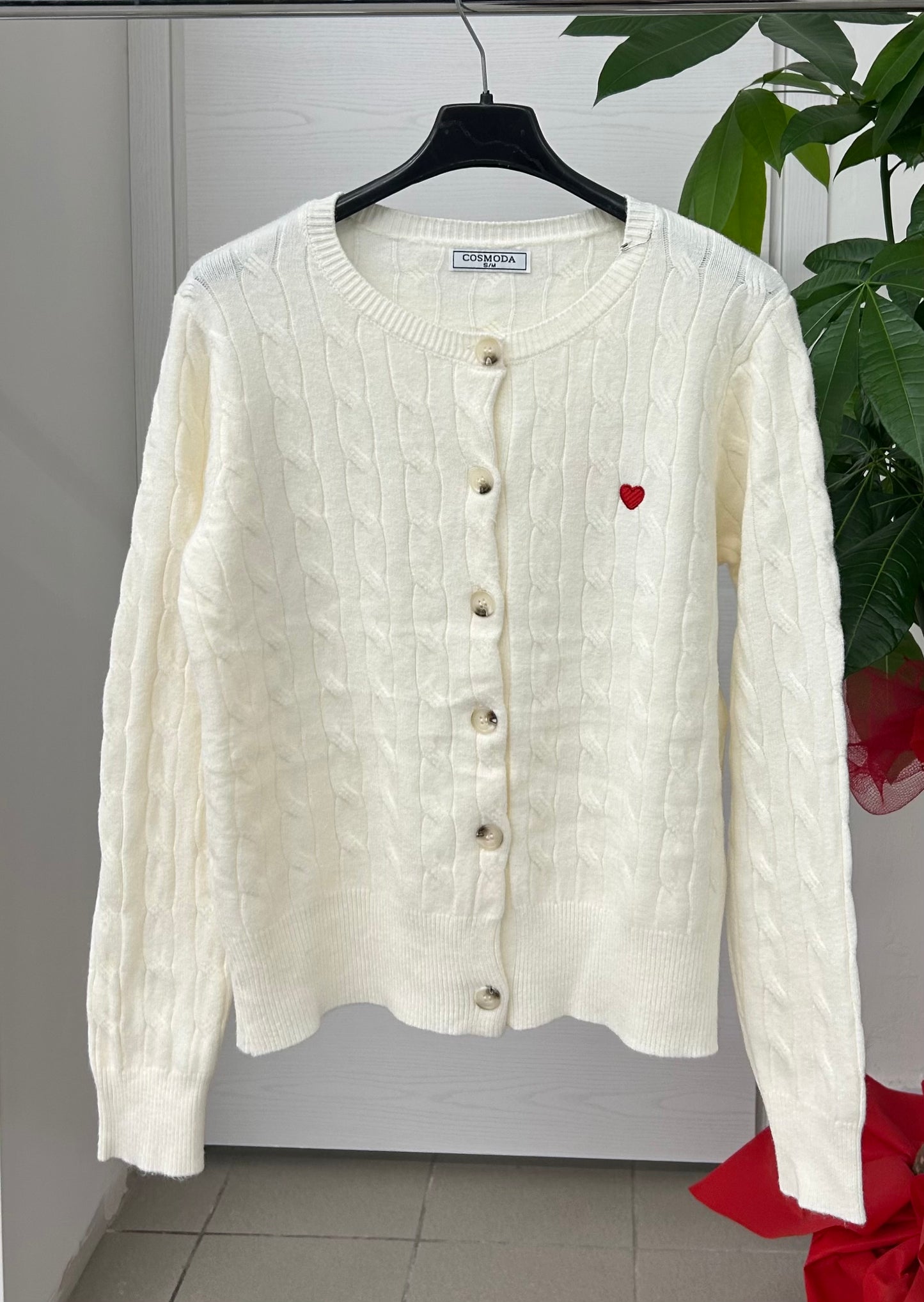 Cardigan con cuoricino