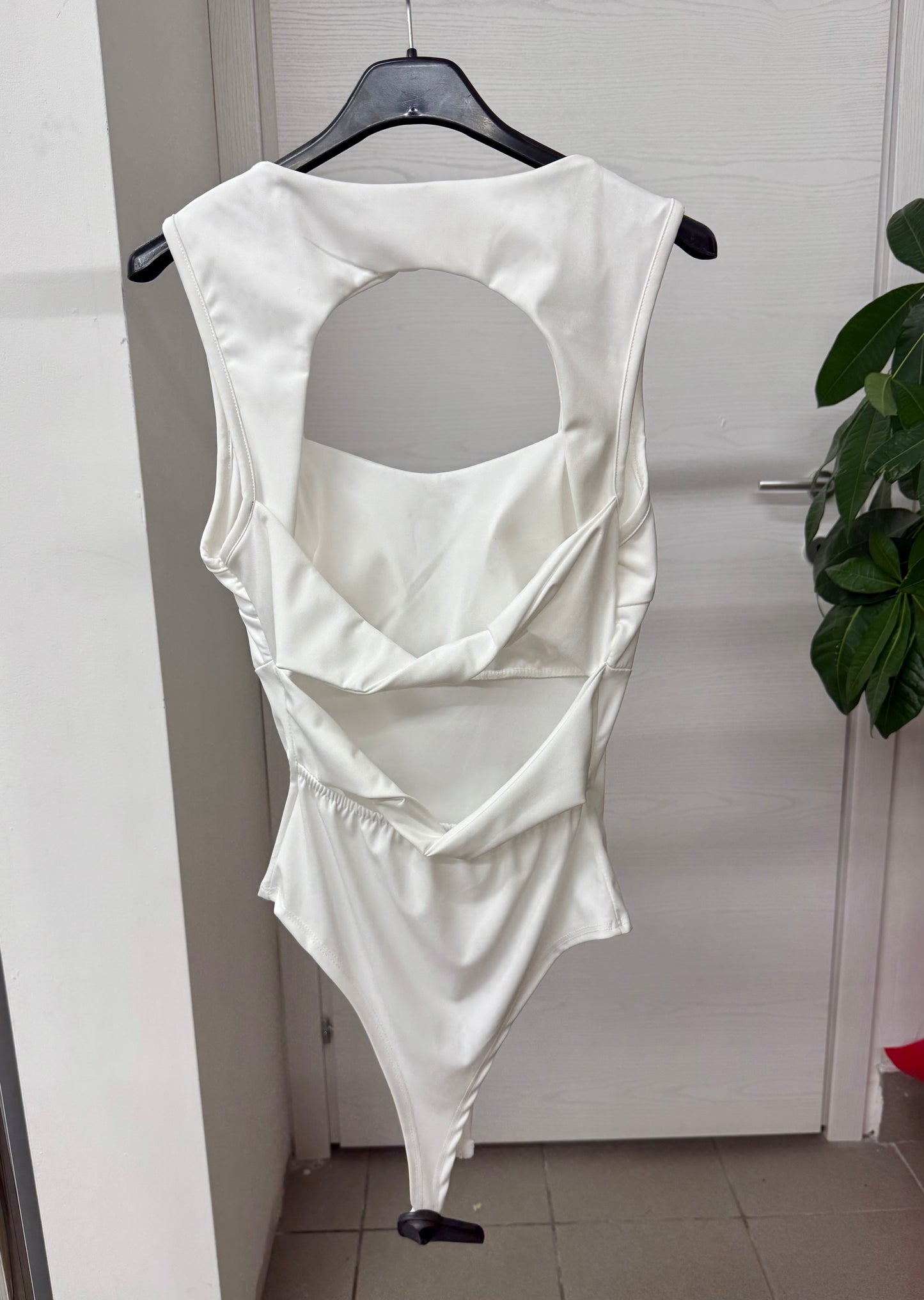 Body con spacco dietro