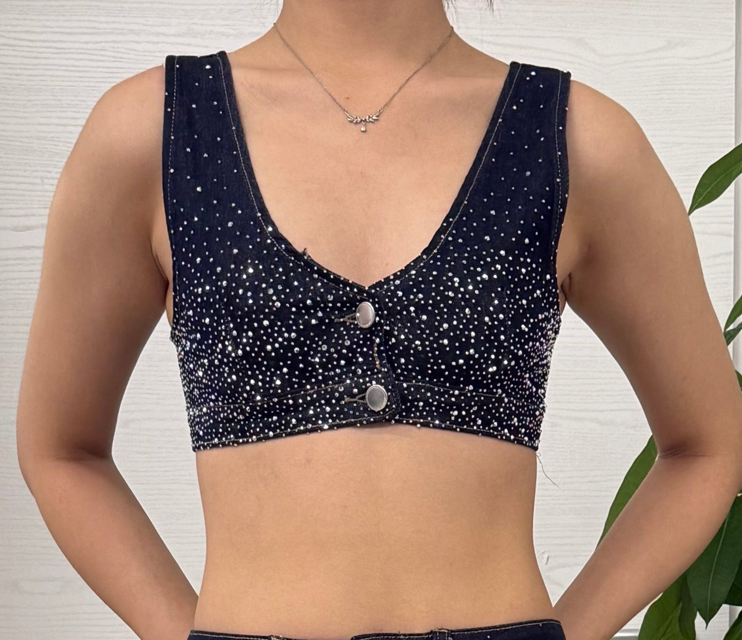 Top Denim a bretelle con brillantini FGD MODA