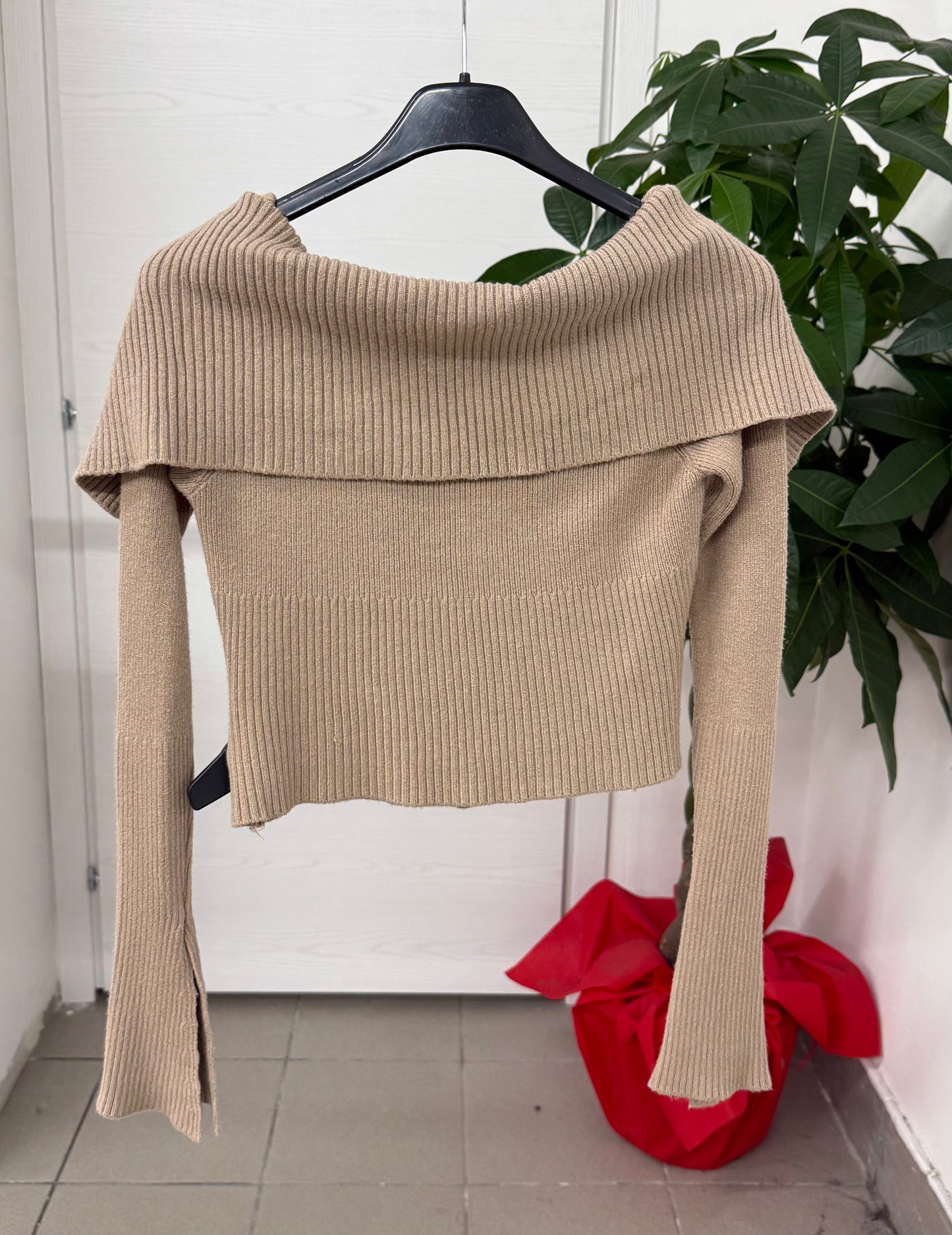 Felpa con zip crop fit FGD MODA