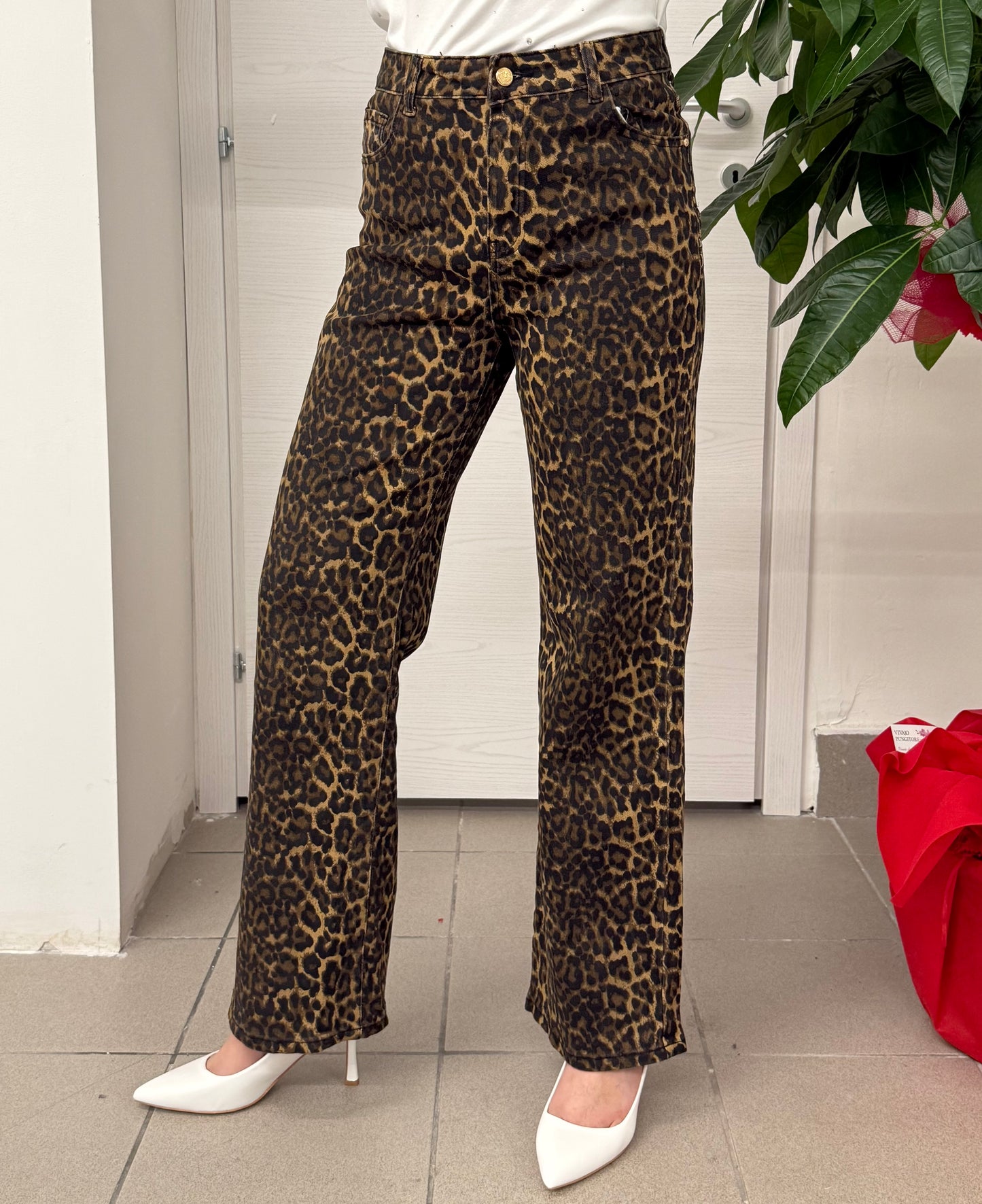 Jeans a palazzo leopardato