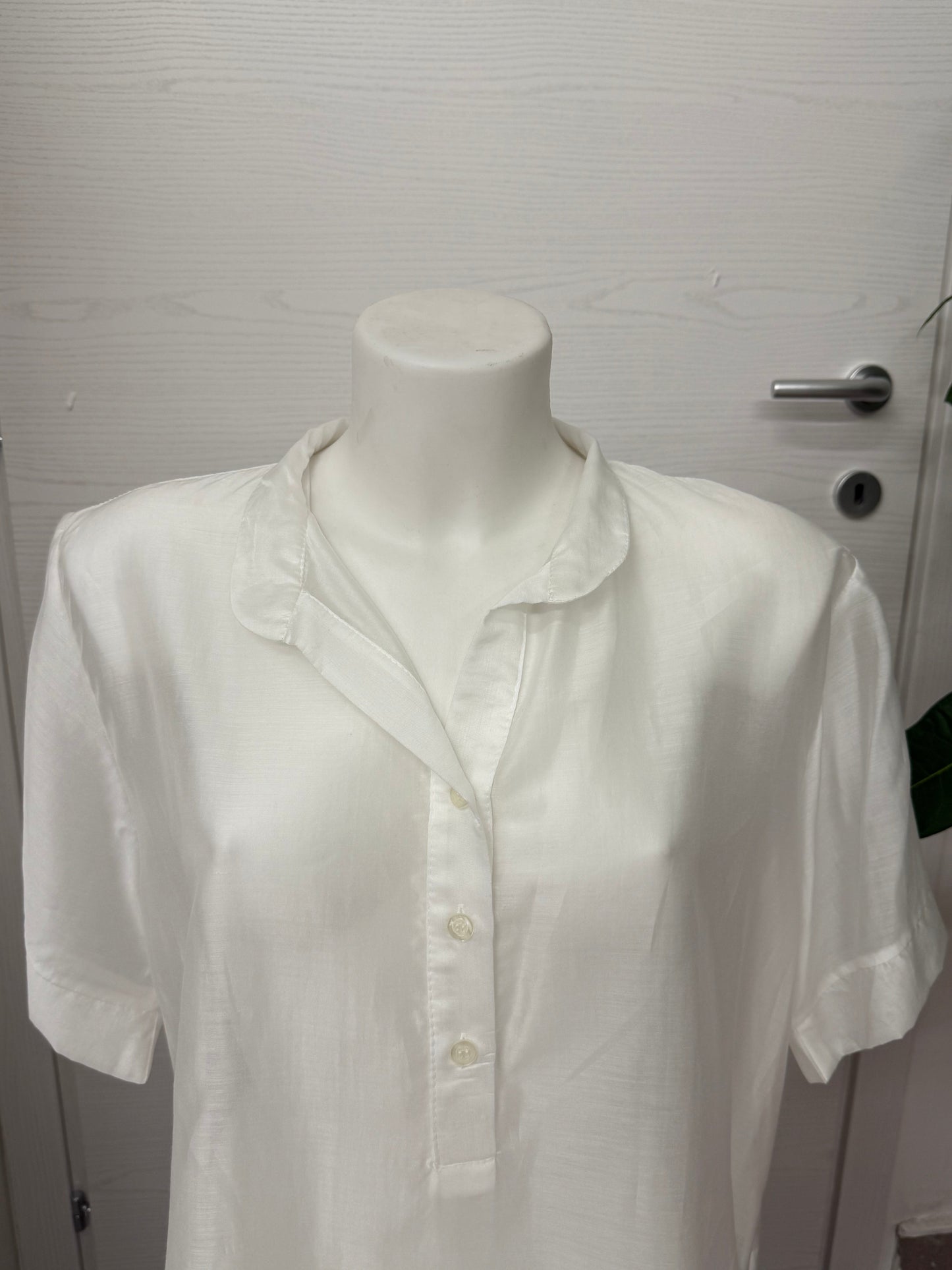 Blusa con collo alla coreana FGD MODA