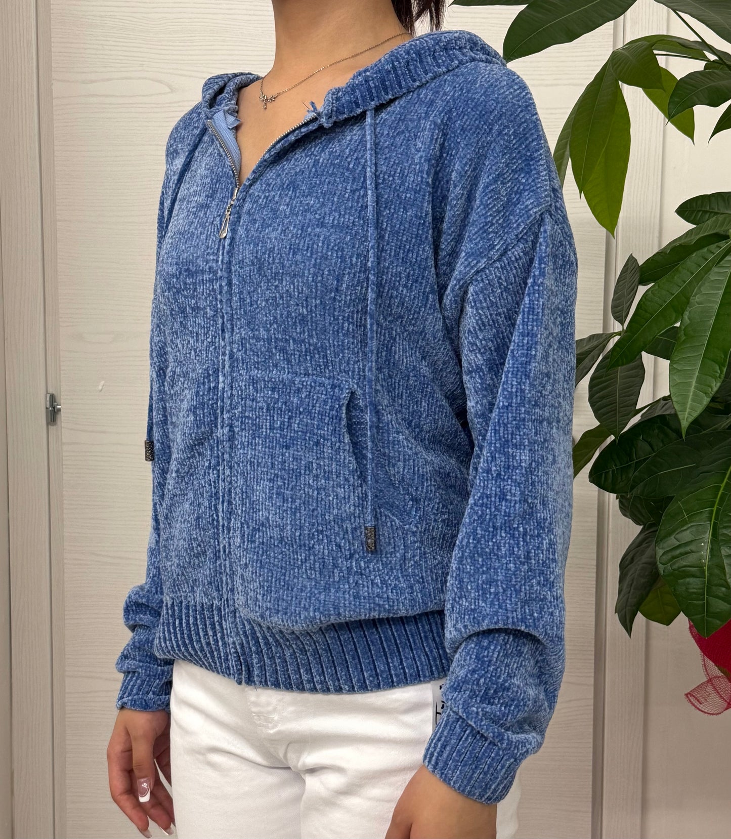 Felpa con zip in ciniglia