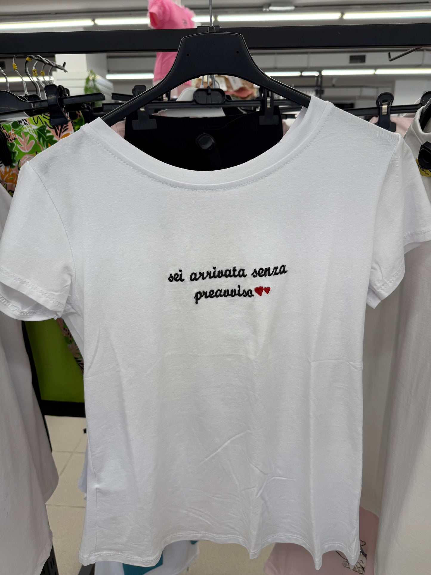 T-shirt con scritta FGD MODA
