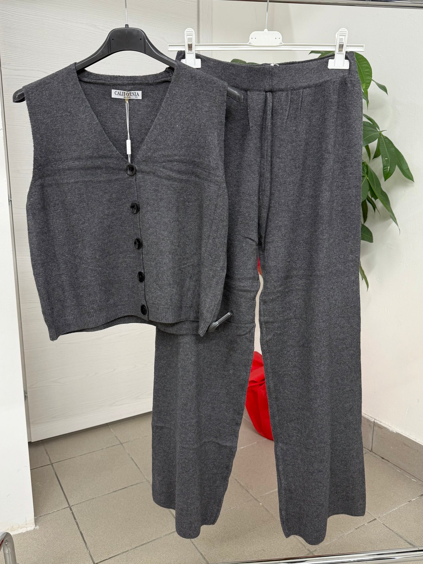 Set coordinato gilet e pantalone FGD MODA