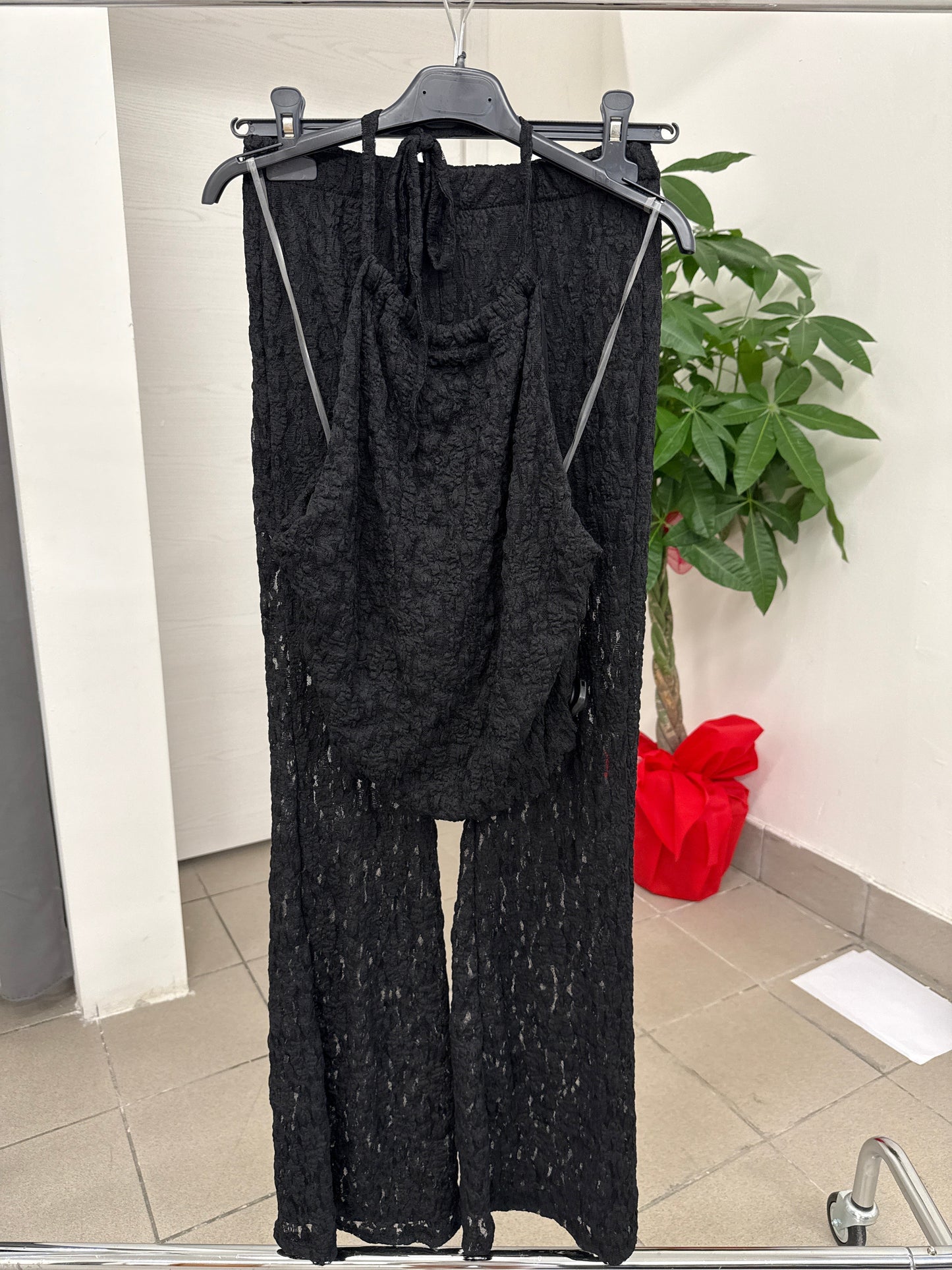 Set coordinato in pizzo Top e Pantalone FGD MODA