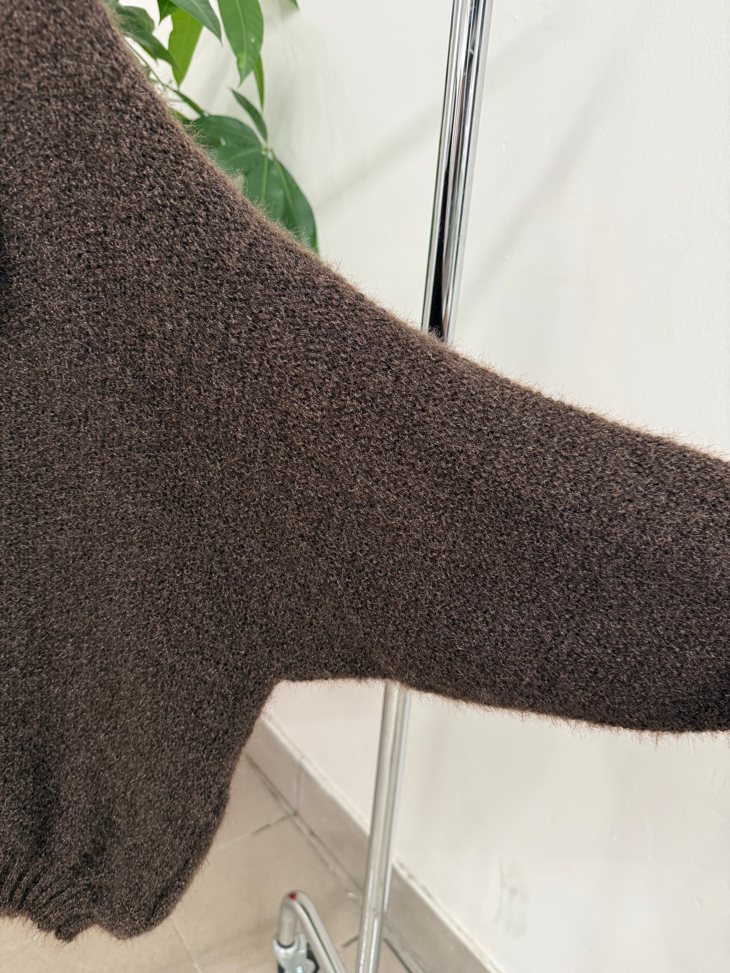 Maglioncino tinta unita con maniche a pipistrello