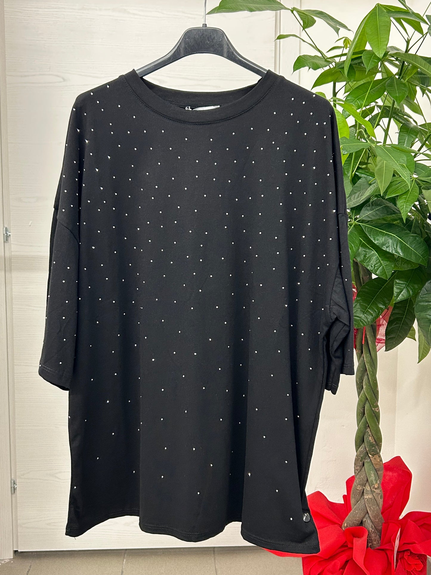 T-shirt oversize con brillantini FGD MODA