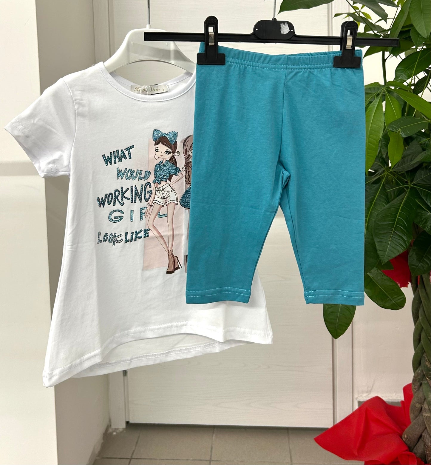 Set coordinato maglietta e leggings FGD MODA