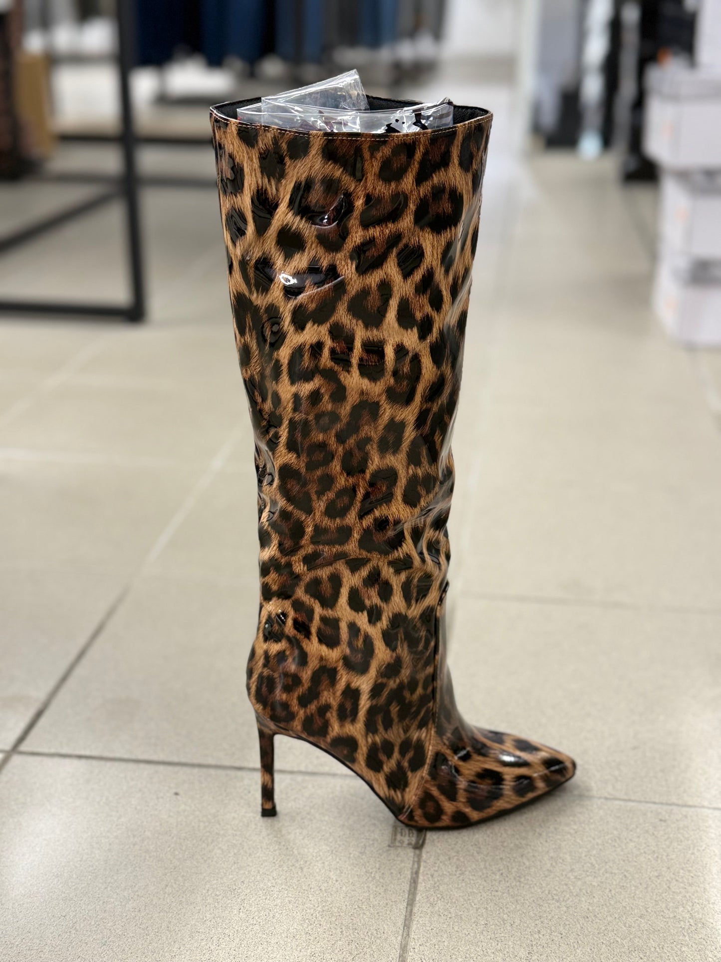 Stivali in ecopelle lucido leopardato FGD MODA