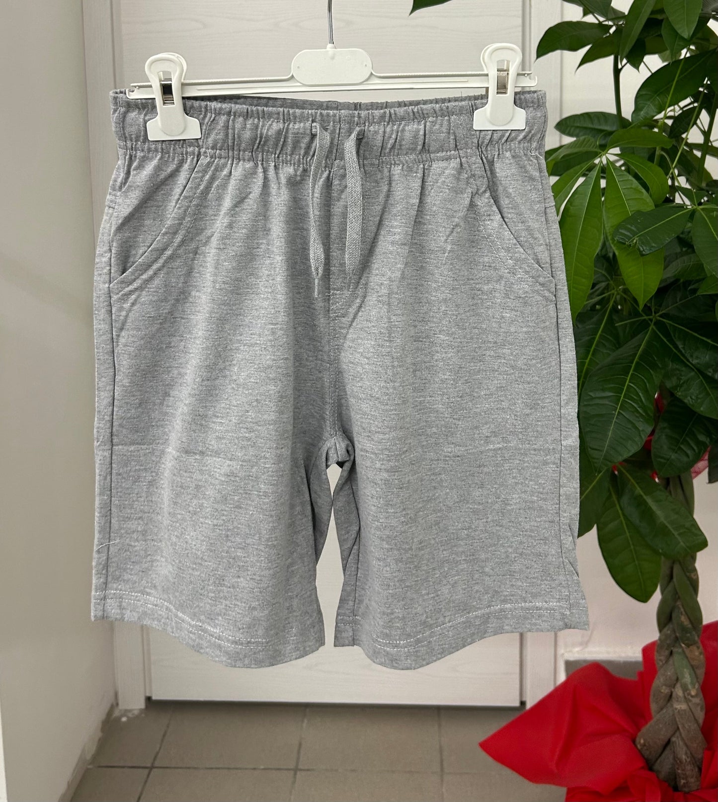 Pantaloncini in cotone tinta unita FGD MODA