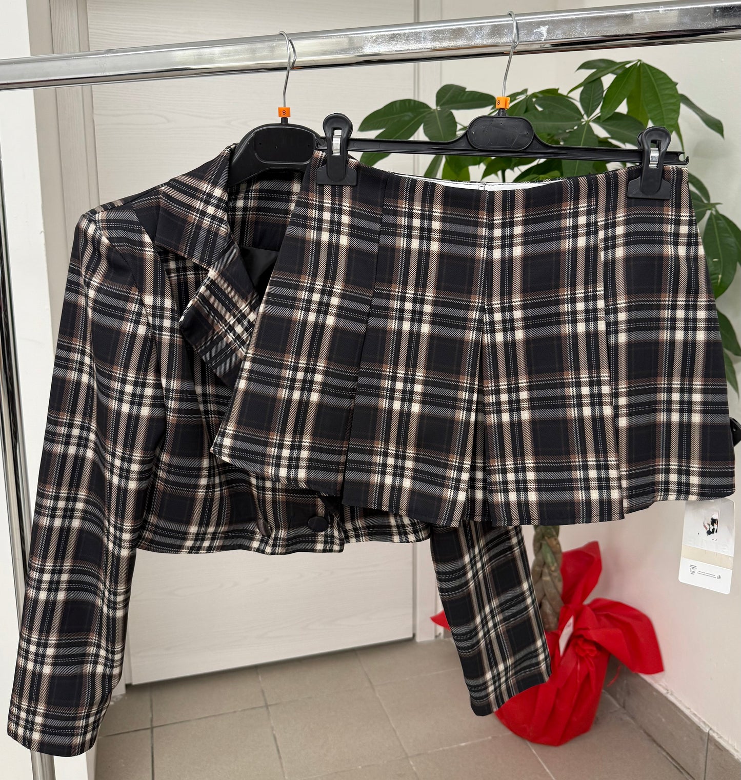 Set coordinato giacca e gonna pantaloncini FGD MODA
