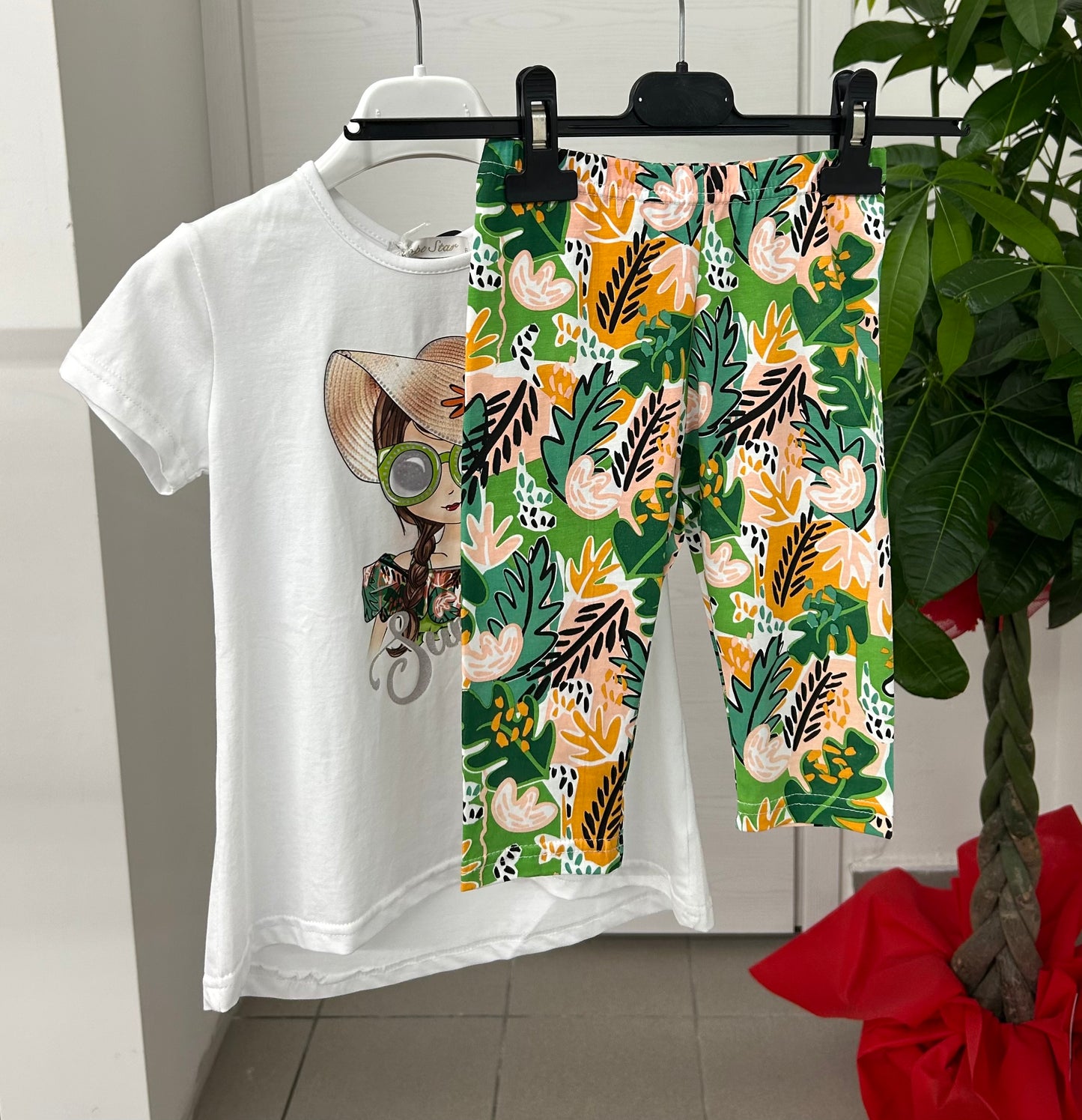 Set coordinato maglietta e leggings