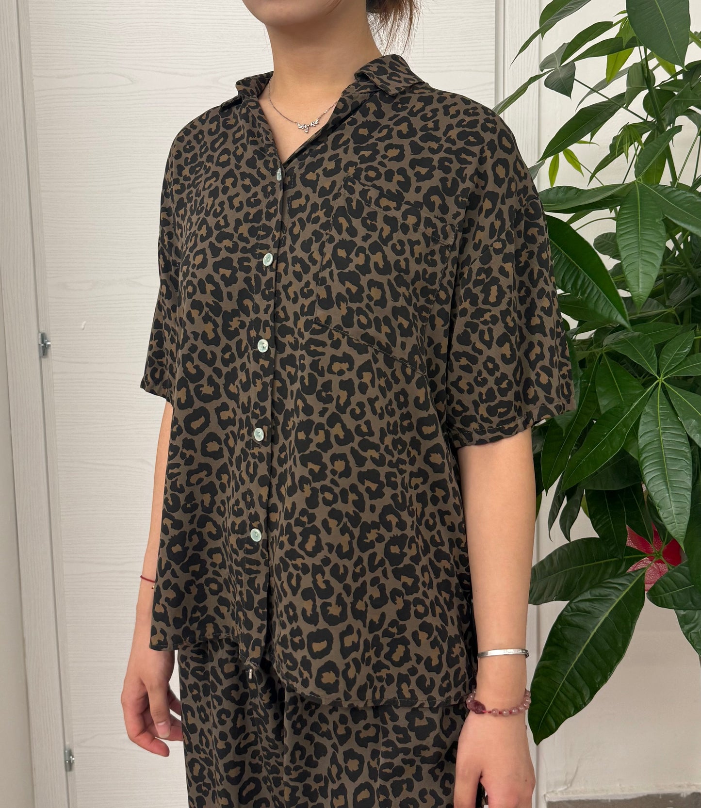 Blusa leopardata FGD MODA