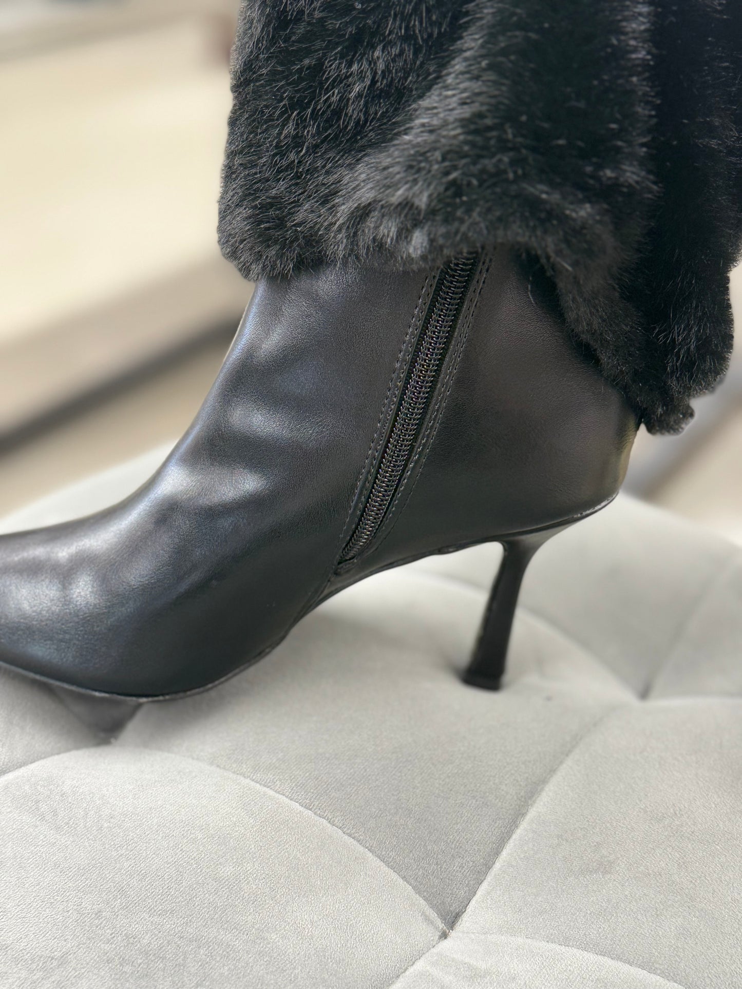 Stivali con pelliccia tacco 5cm FGD MODA