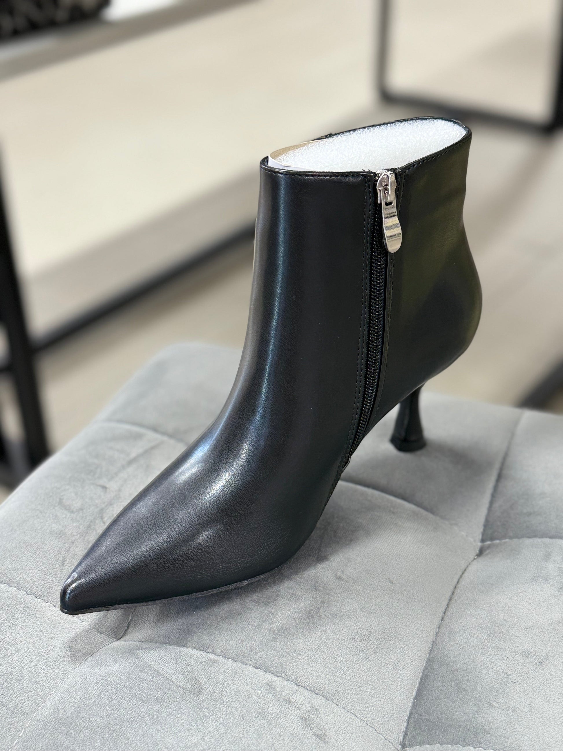 Stivaletti in ecopelle tacco 8cm FGD MODA