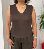 Maglia smanicata con scollo a V FGD MODA