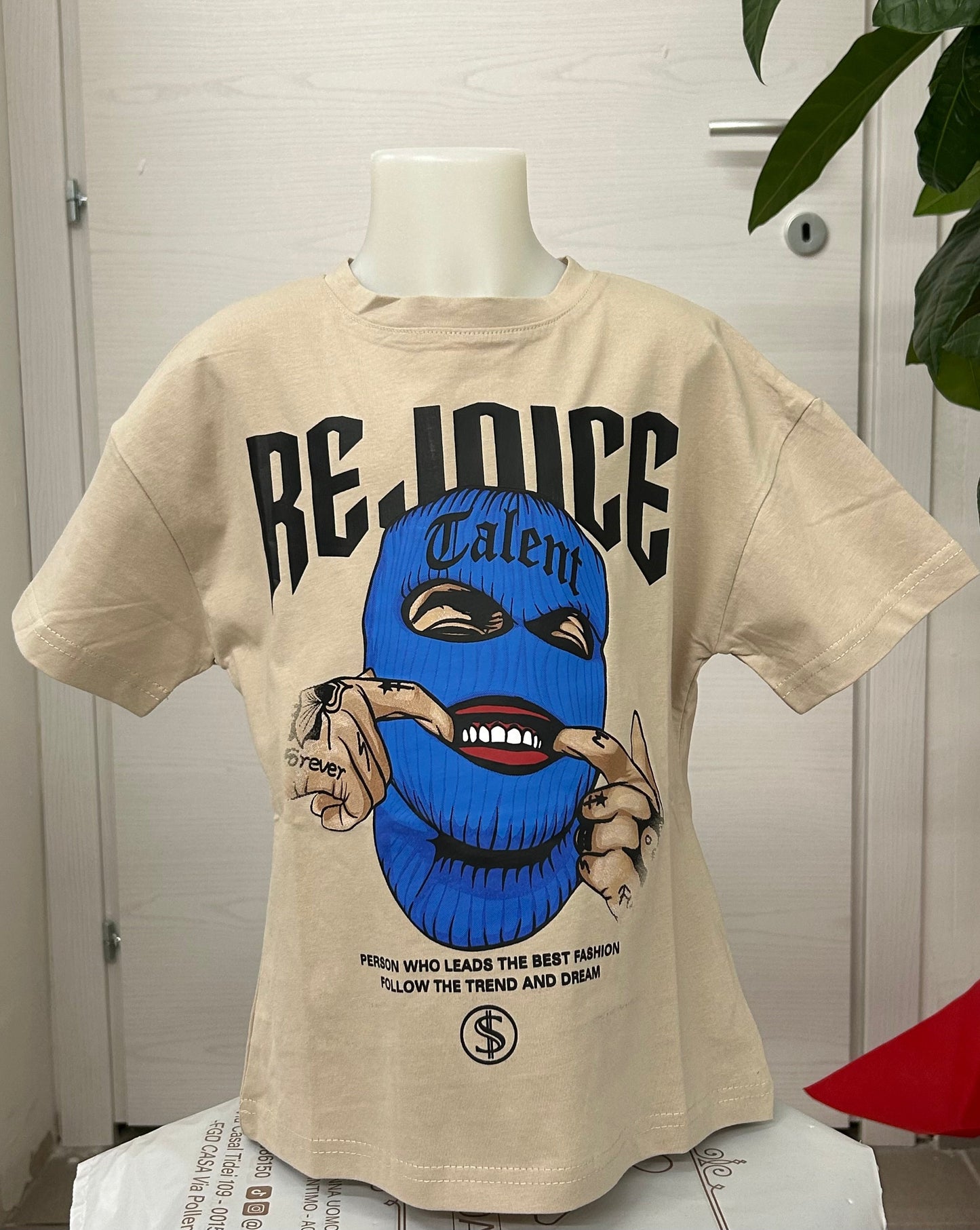 T-shirt con fantasia FGD MODA