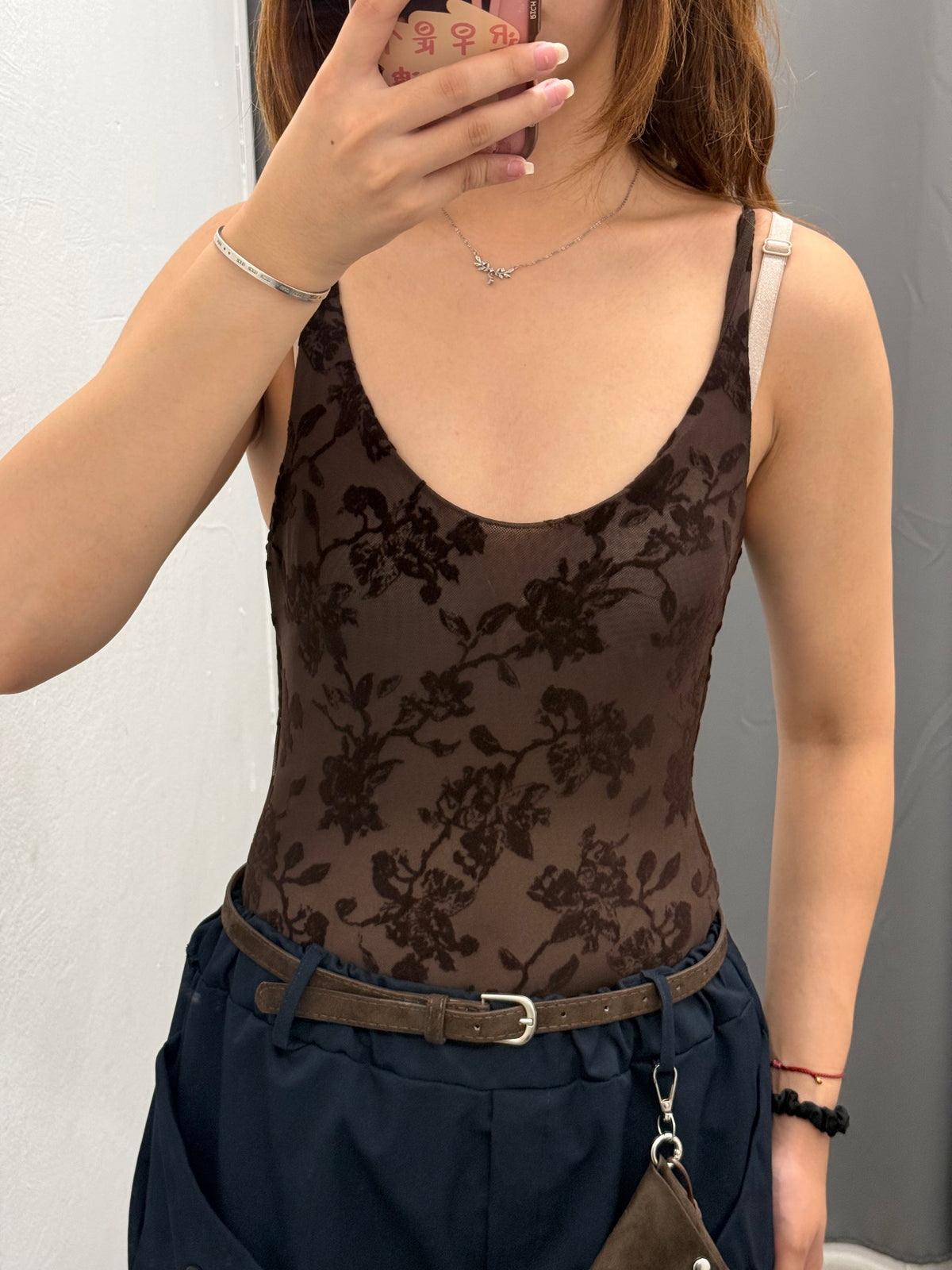 Body Semitrasparente Con Stampe Fiorate In Velluto Con Spalline Regolabili FGD MODA