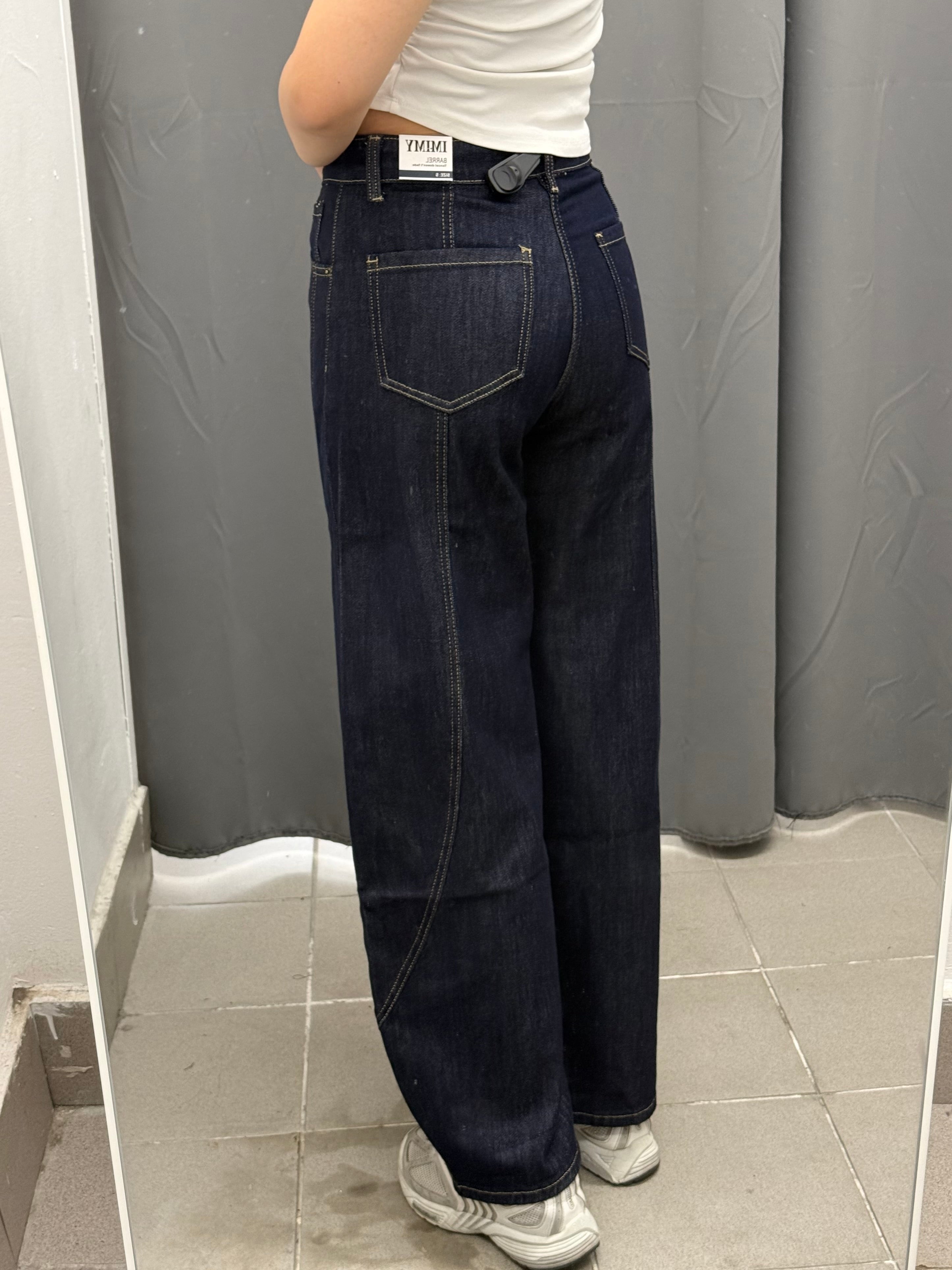 Jeans Barrell Lavaggio Zero con Cuciture Y602 FGD MODA