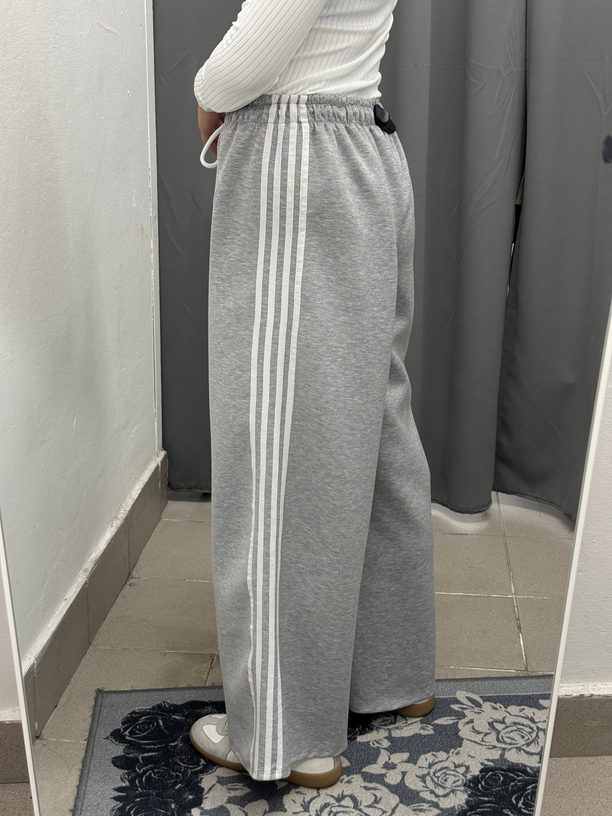 Pantaloni Tuta A Palazzo Con Strisce Laterali FGD MODA
