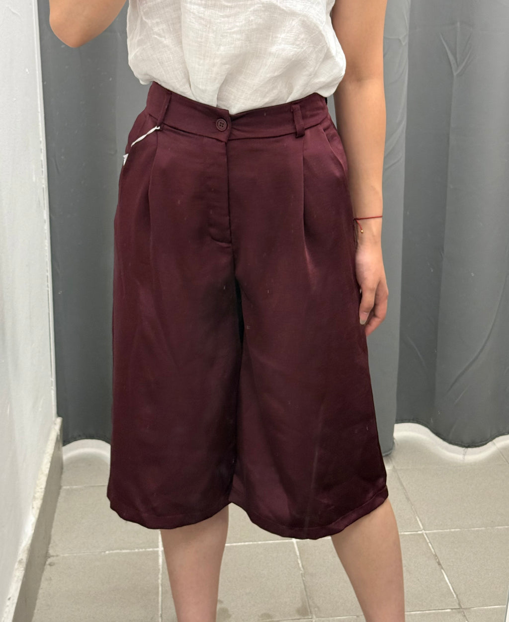 Pantaloni Bermuda Effetto Raso FGD MODA