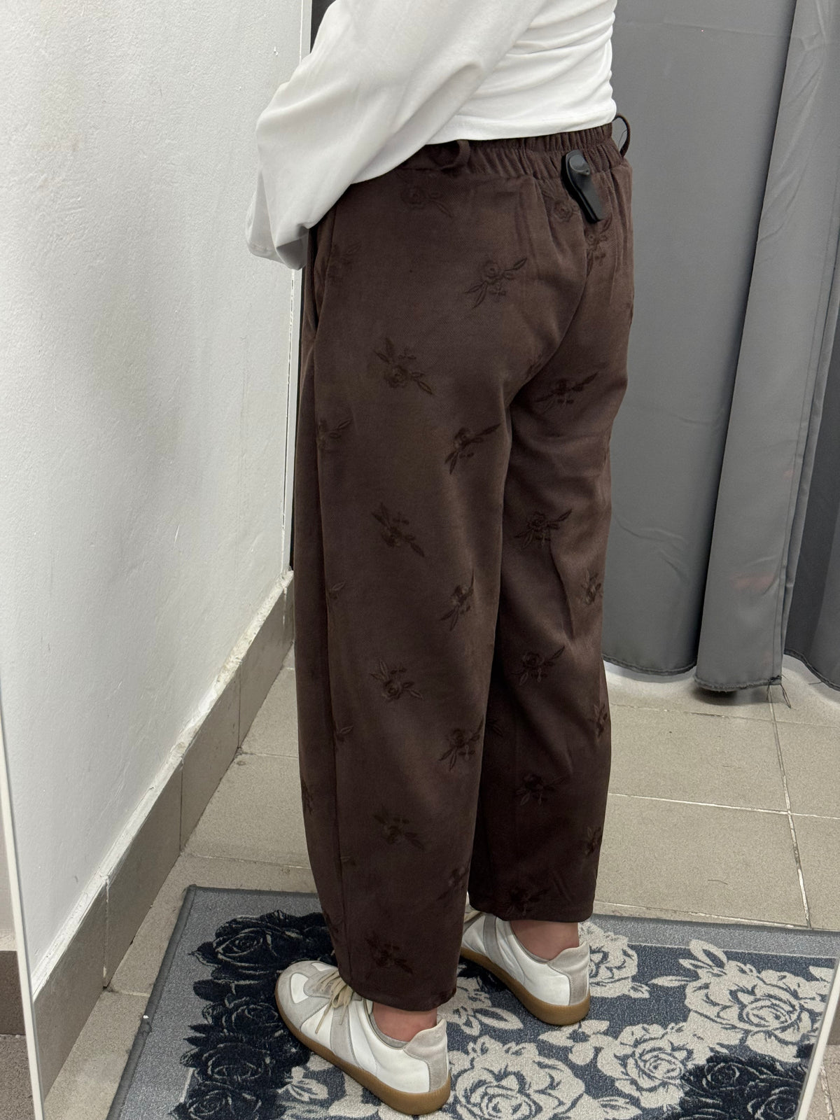 Pantaloni Balloon In Camoscio Con Stampe Fiorate Ricamate FGD MODA