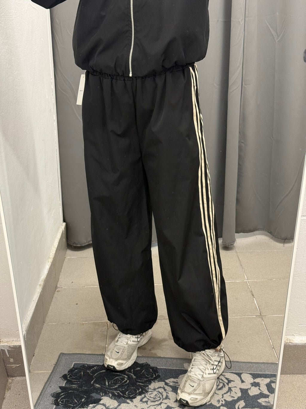 Set Coordinato Acetato Giacca E Pantaloni Con Coulisse Con Strisce Laterali FGD MODA