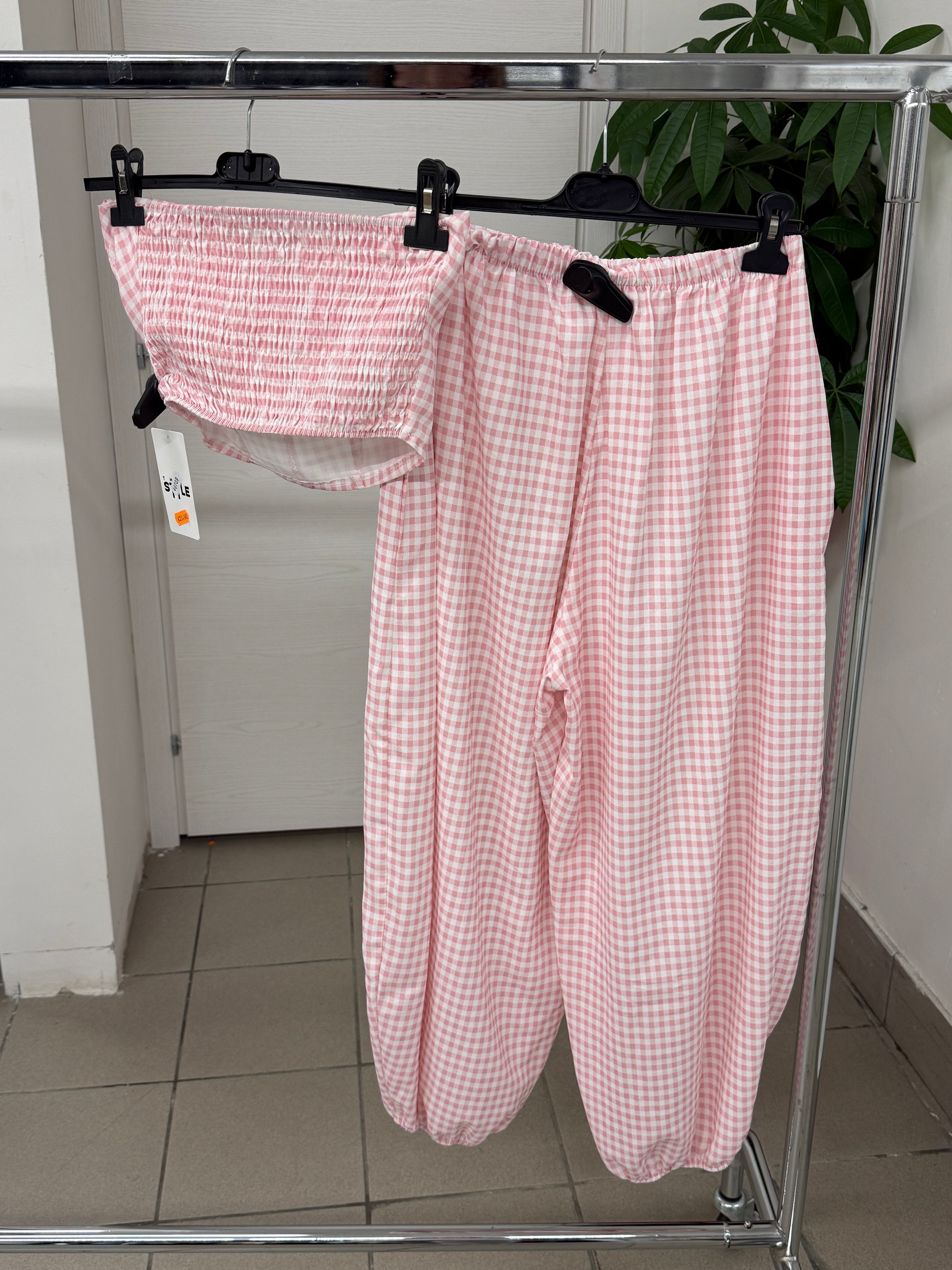 Set coordinato Top crop e Pantaloni balloon a quadri FGD MODA
