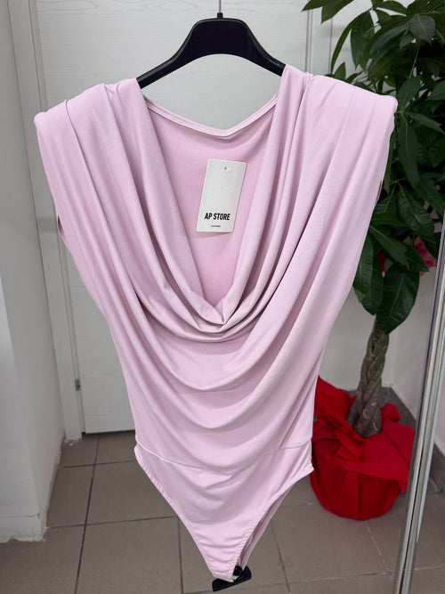 Body Smanicato con Scollo a Balze e Spalle Imbottite