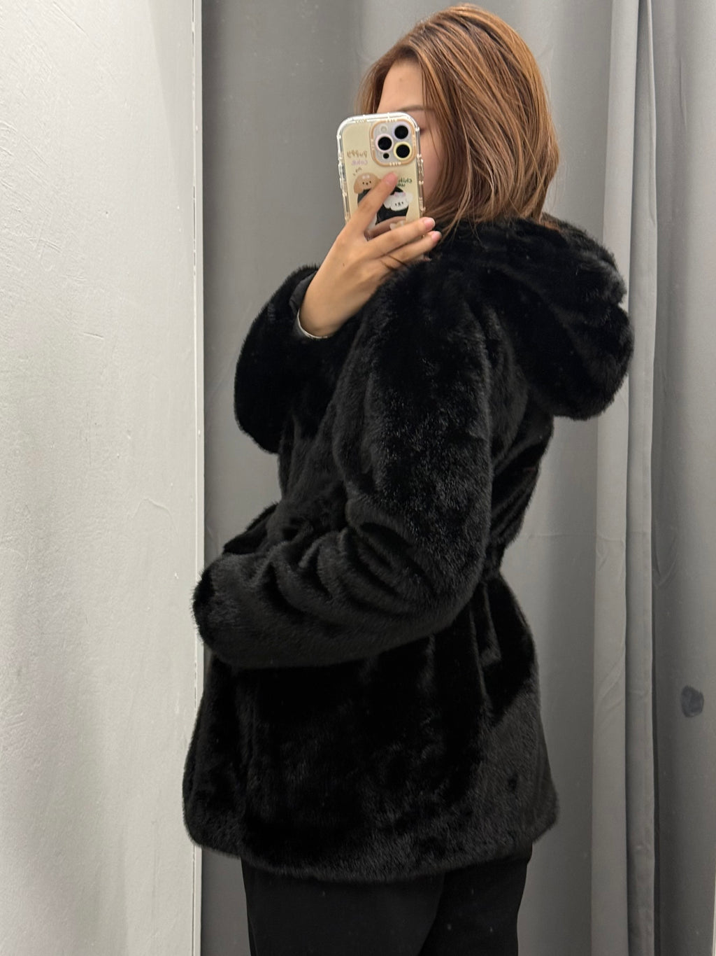 Cappotto Pelliccia Chiusura A Bottoni Con Cappuccio E Cinta FGD MODA