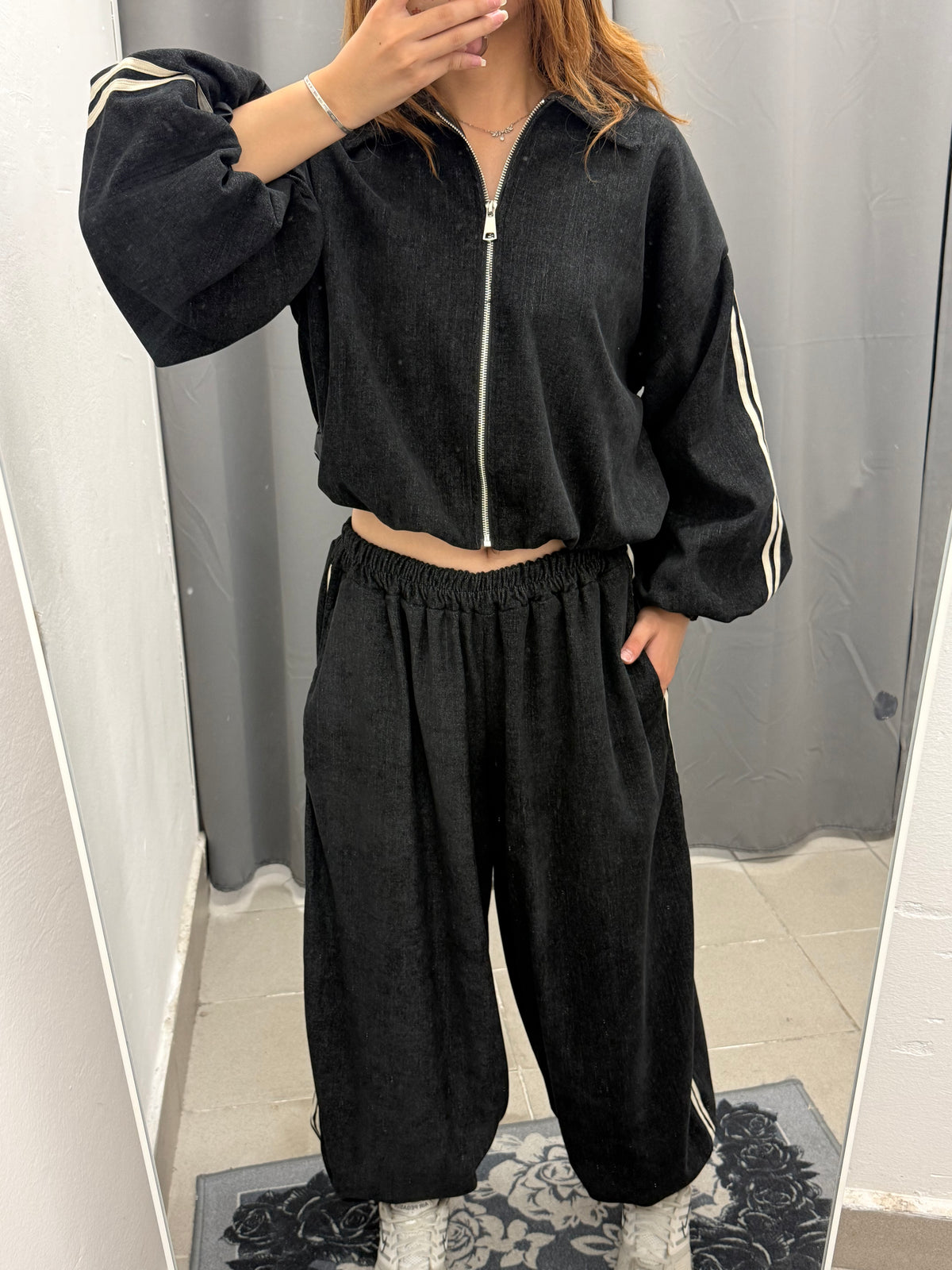 Set Coordinato In Velluto Giacca Bomber E Pantaloni Balloon Con Strisce Laterali FGD MODA