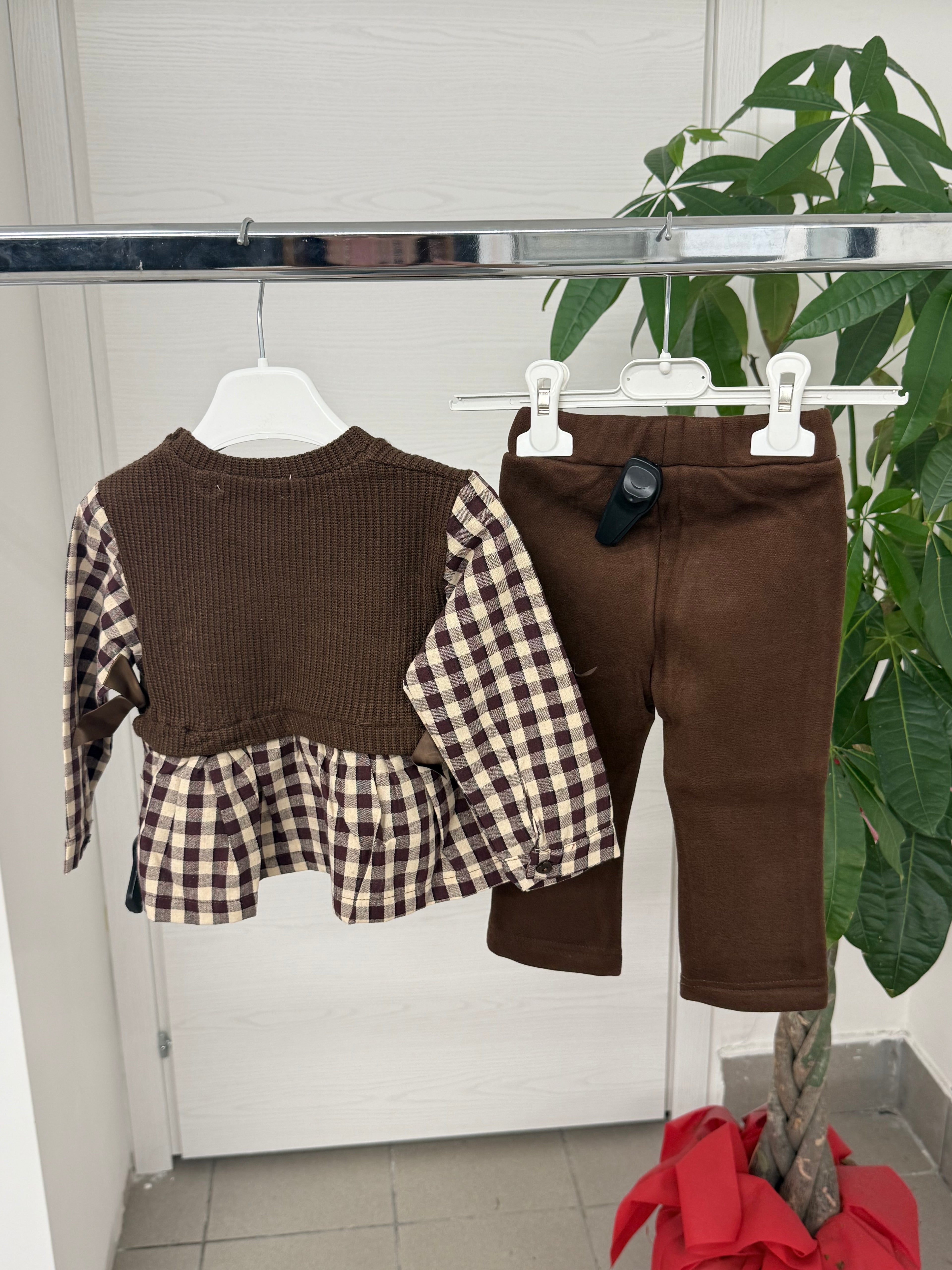 Set Coordinato Felpato Maglioncino E Leggings FGD MODA