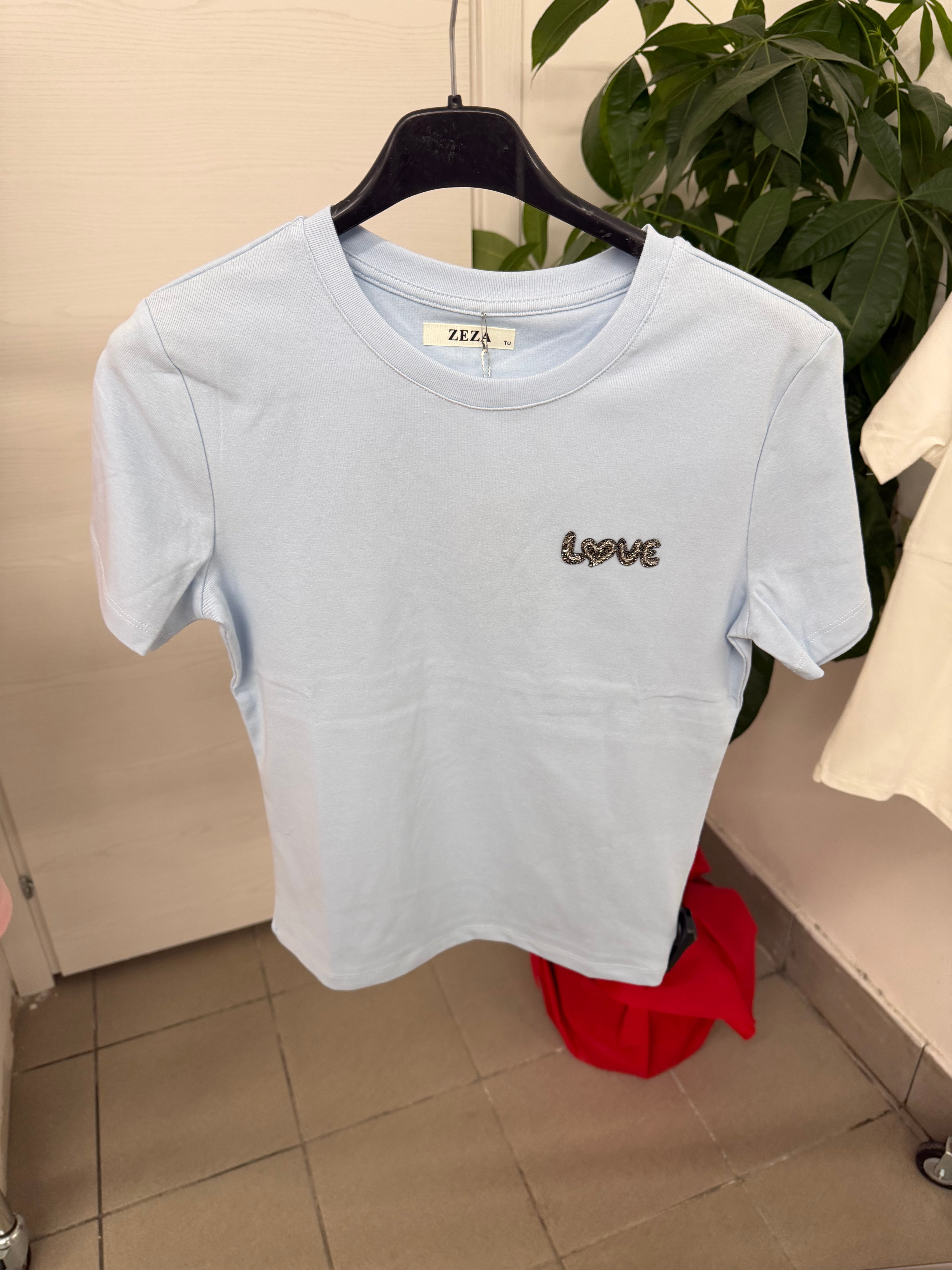 T-shirt love FGD MODA