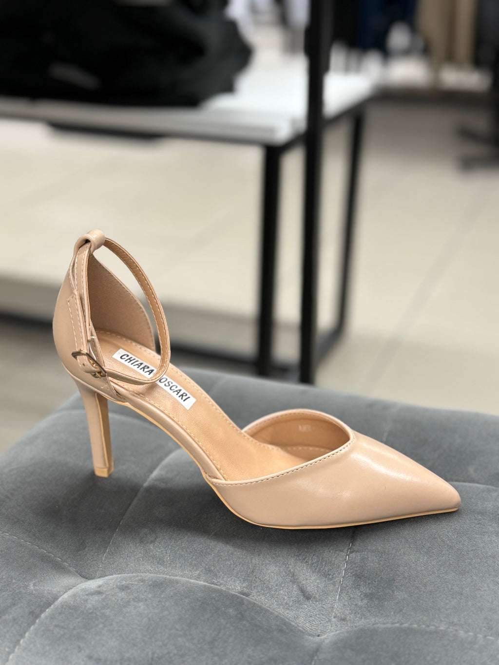 Décolleté con cinturino tacco 8cm