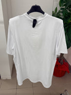 T-shirt in cotone over fit con spalle imbottite con cuore aperto brillantinato FGD MODA