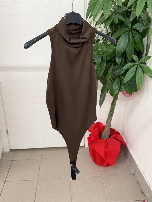 Body in lycra smanicato con collo alto FGD MODA
