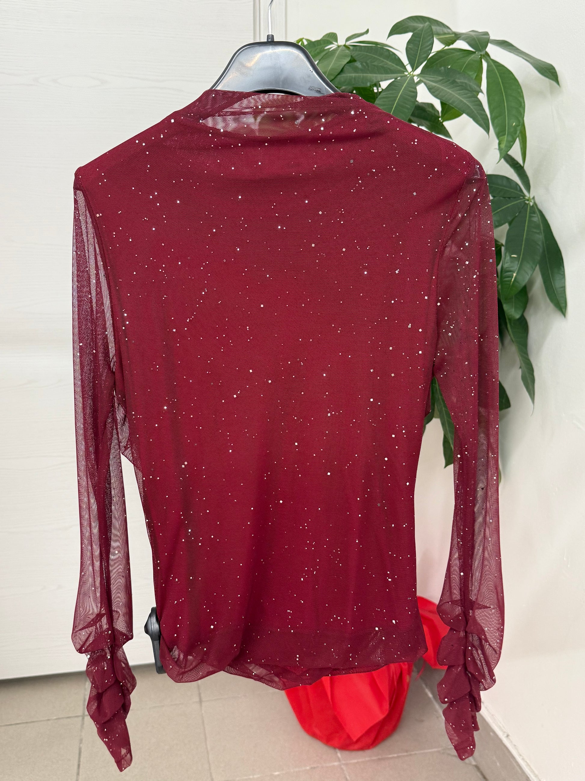 Maglietta a maniche lunghe brillantinata con balze FGD MODA