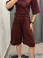 Set Coordinato T-Shirt Con Spalle Imbottite E Bermuda Con Pence JUST WEST FGD MODA