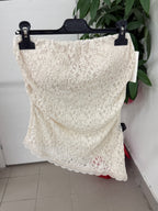 Top a Fascia in Pizzo con Taglio Obliquo FGD MODA
