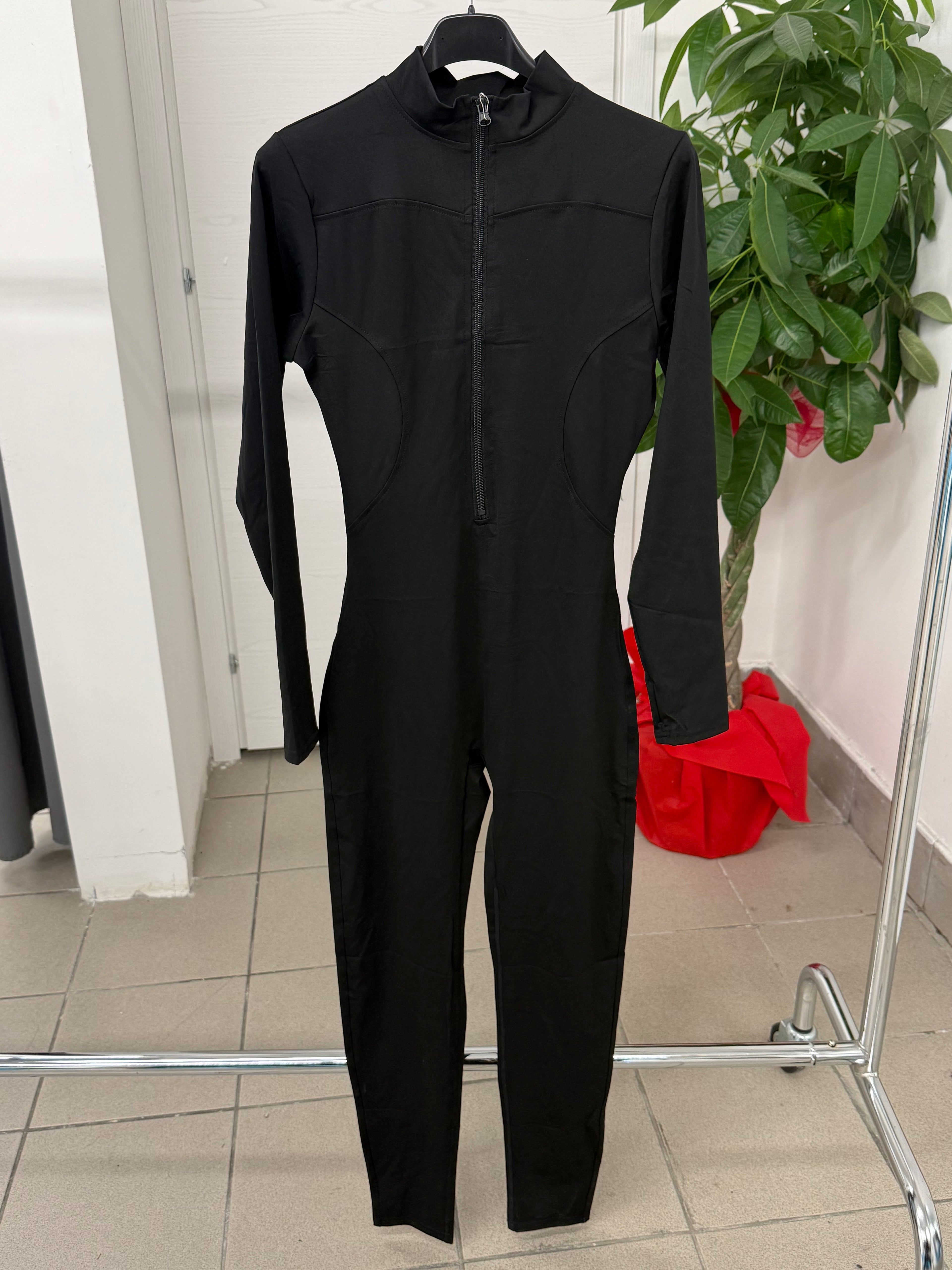 Jumpsuit in lycra con zip e manicotto