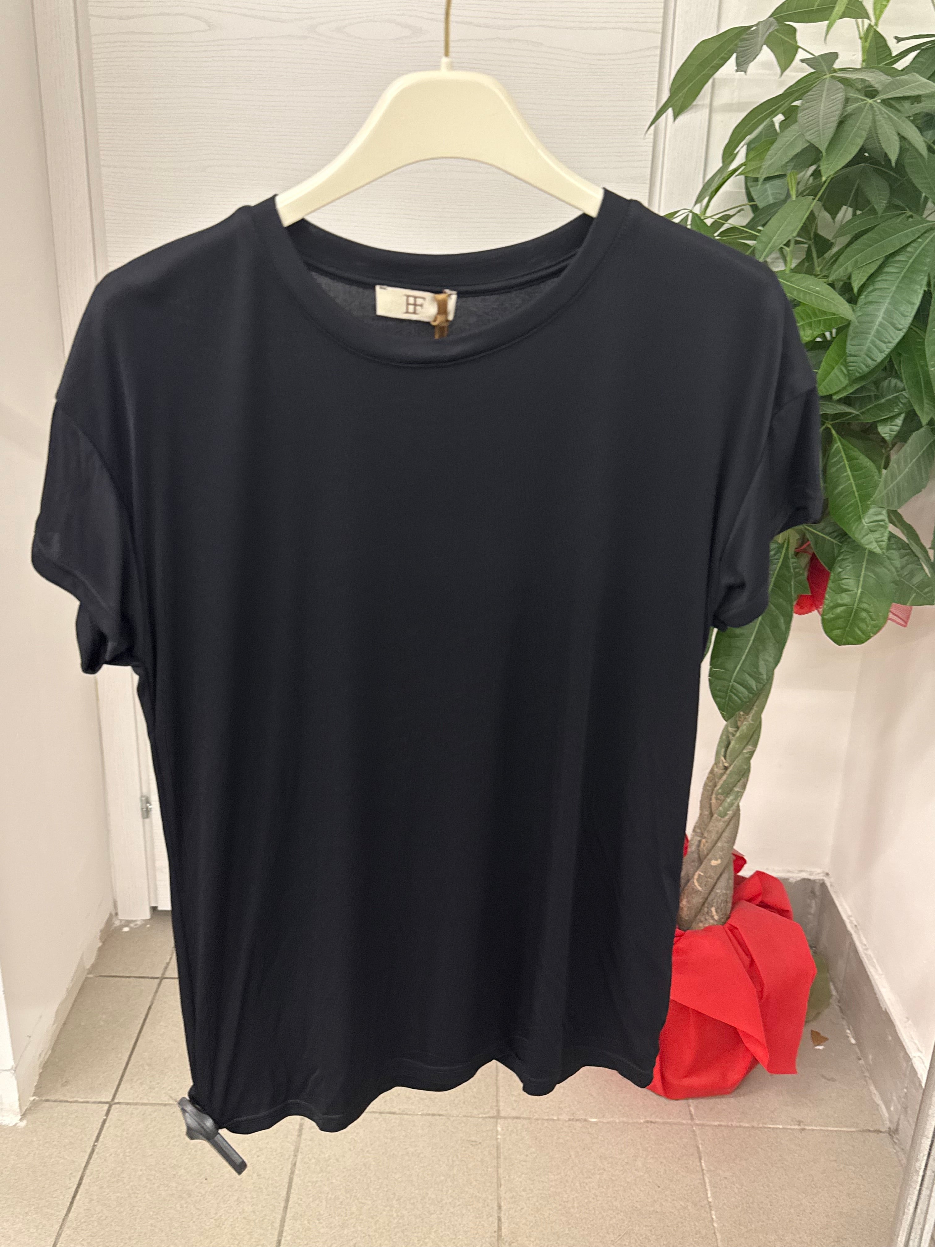 Maglietta in modal tinta unita FGD MODA