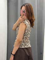 Top Semitrasparente Con Stampe Fiorate In Velluto Con Arricciatura Laterale FGD MODA