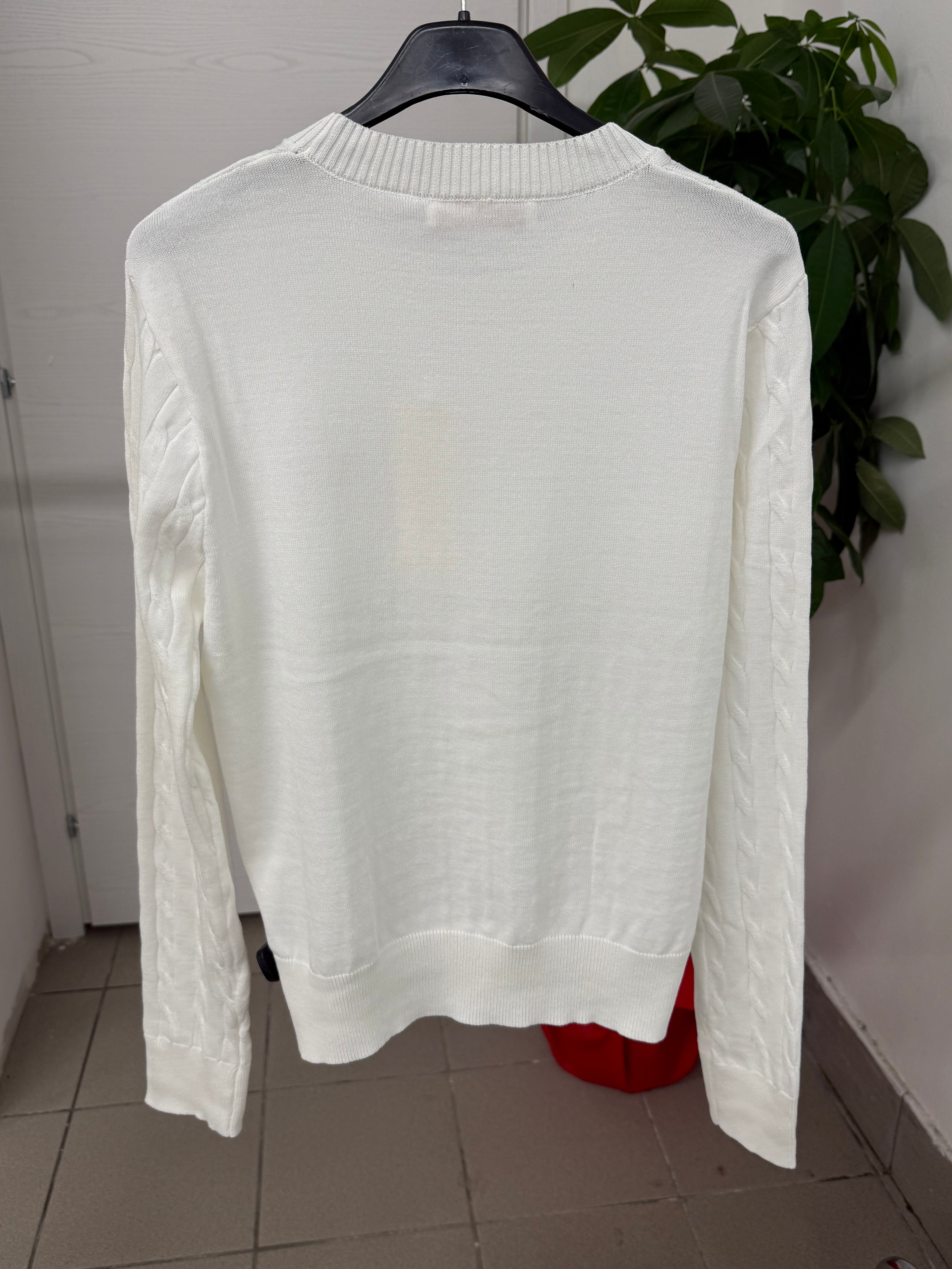 Maglia con intreccio con scritta