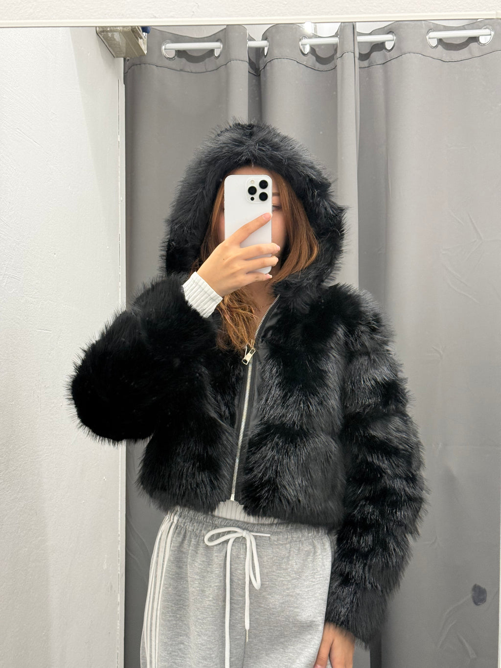 Giacca Pelliccia Crop Chiusura A Zip Con Cappuccio FGD MODA
