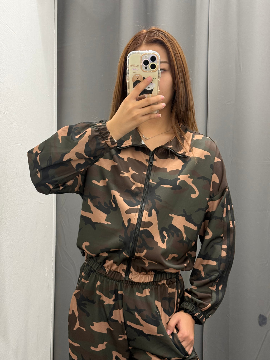 Set Coordinato Militare Felpa Con Zip E Pantaloni Con Polsini Con Strisce Laterali FGD MODA