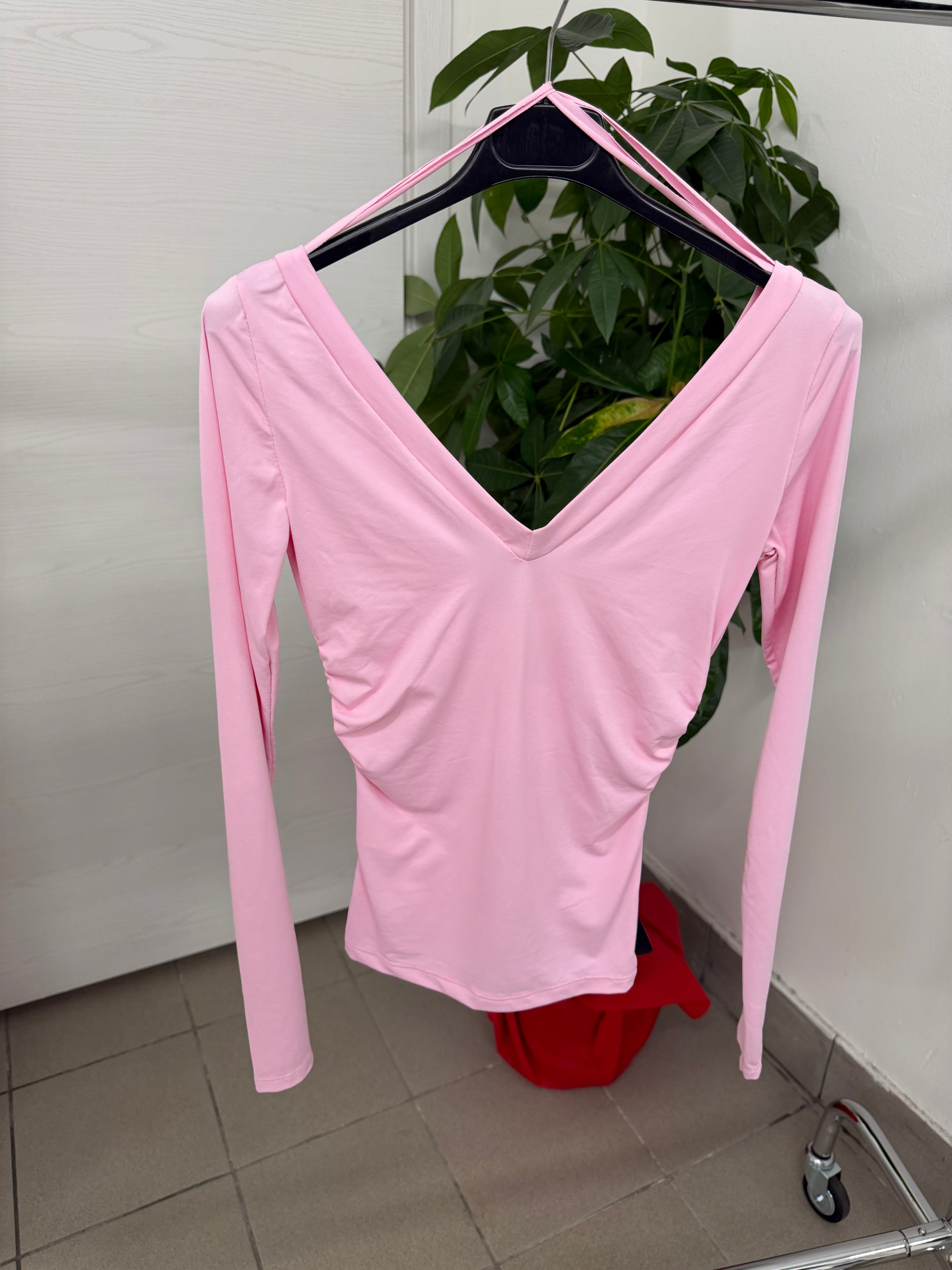 Maglietta in lycra scollo V FGD MODA