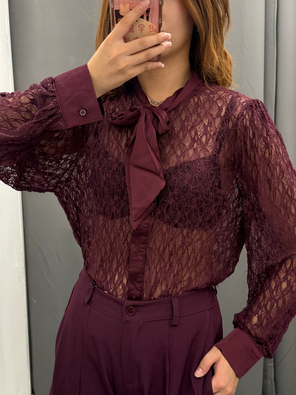 Camicia In Pizzo Semitrasparente Con Colletto E Maniche In Raso FGD MODA